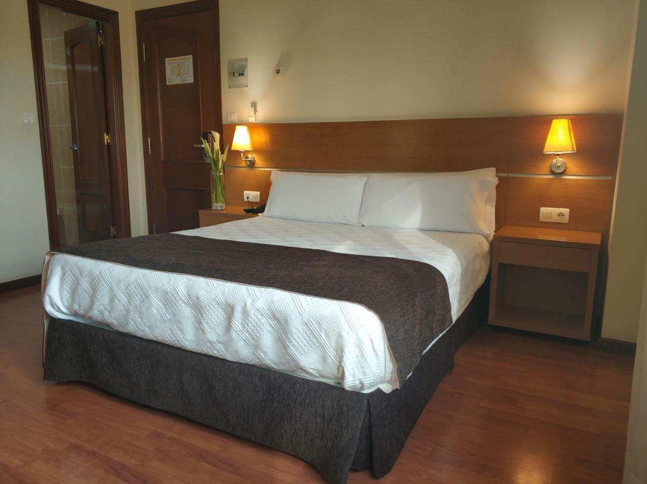 Hotel Avion By Bossh Hotels Віго Екстер'єр фото
